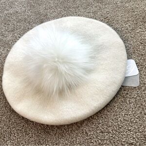 Catya 100% Wool Made In Italy Ivory Girl’s XL Hat Fur Pom Pom NWT